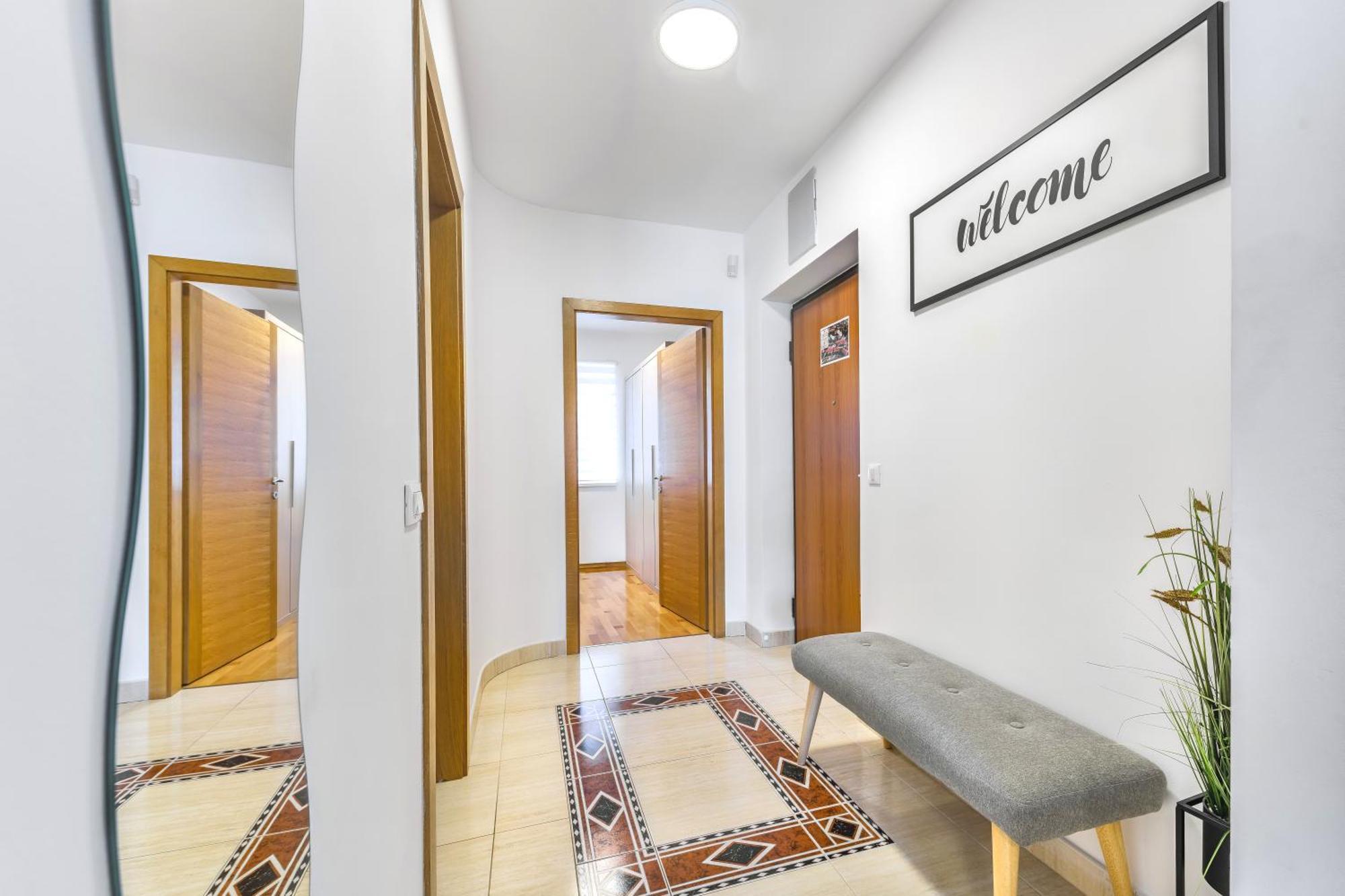 Apartmani Heta Alagic III Selce Eksteriør billede